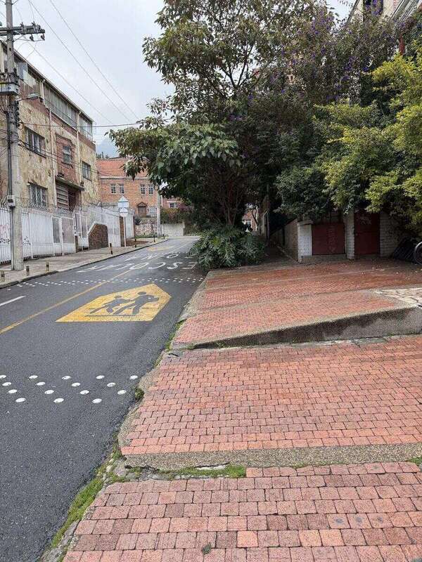 Gehsteig-Abenteuer mit Schulzone