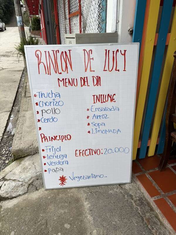 Menü-Tafel Rincón de Lucy — 20.000 COP
